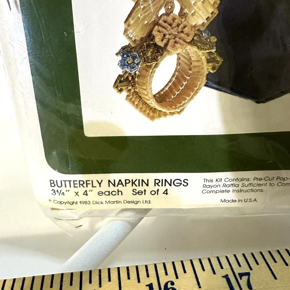 Vintage 1983 Raffia Leisure Arts Canvas Capers Kit Raffia Butterfly Napkin Rings